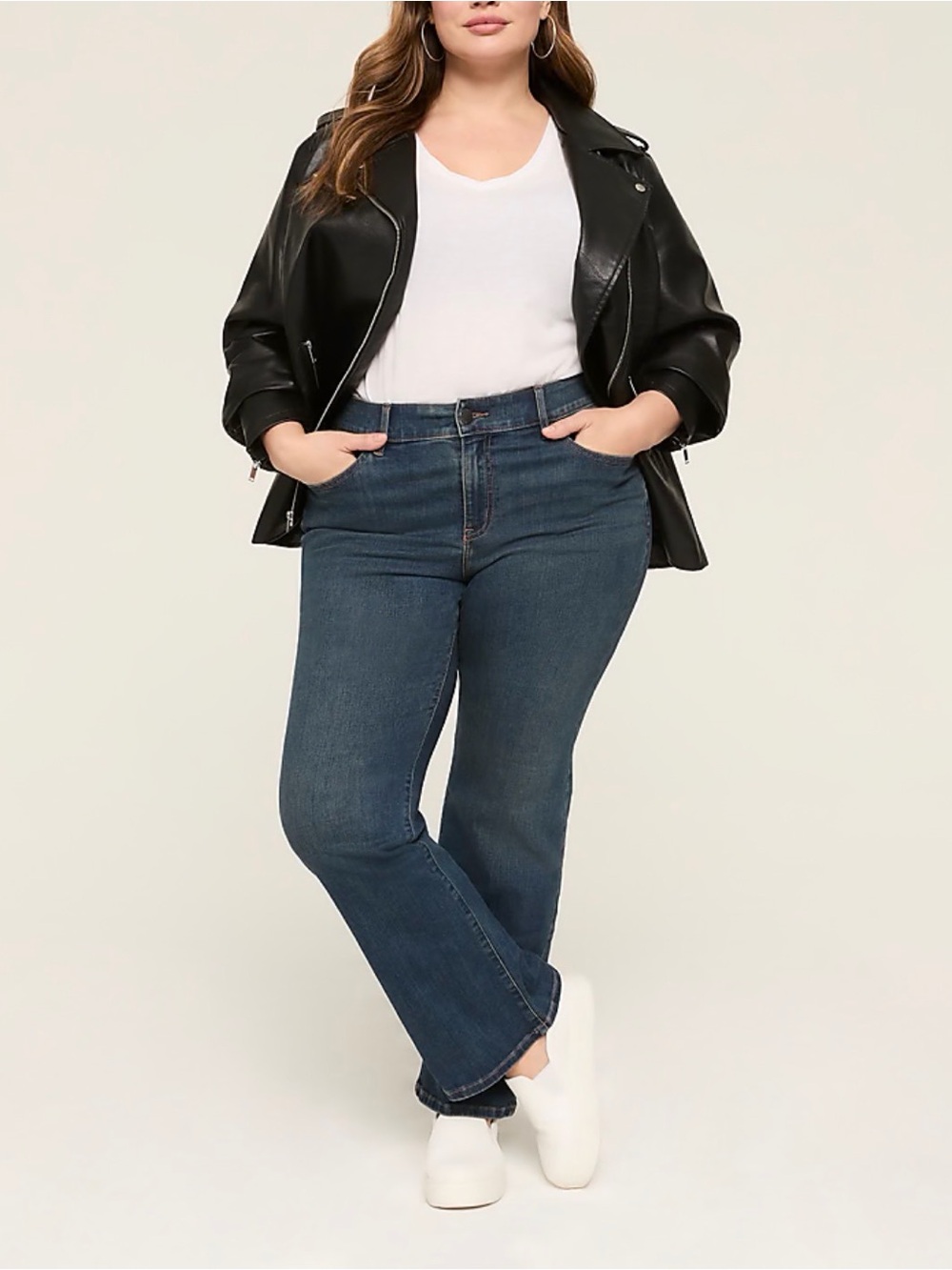 Lane Bryant Dark Blue Boot Cut Jeans Women’s Size 16